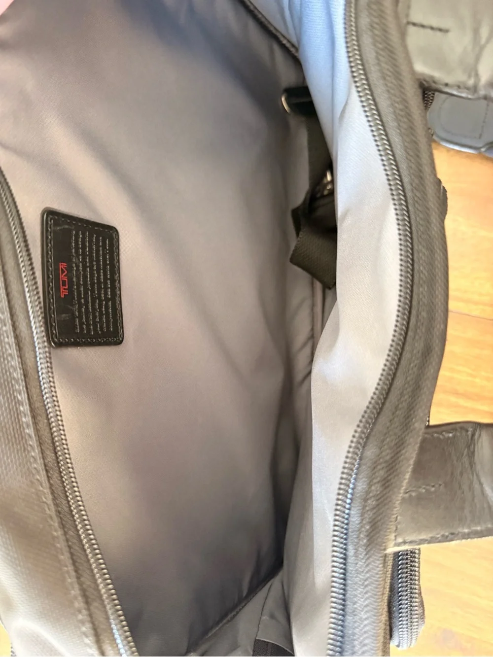 Tumi sleek black